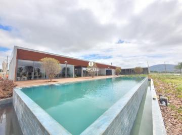 Terreno · 300m² · Terreno com 300m² em Condomínio fechado Quadra D CasaViva