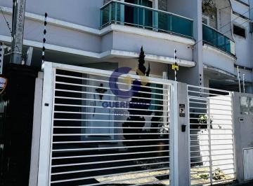 Casa · 132m² · 3 Quartos · 2 Vagas · Casa Sobrado em Dom Bosco, Itajaí/SC