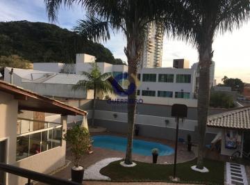 Casa · 180m² · 4 Quartos · 2 Vagas · Casa com 4 dormitórios à venda, 180 m² por R$ 2.700.000,00 - Ressacada - Itajaí/SC