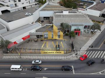 Comercial · 1700m² · 80 Vagas · Prédio comercial 1700 m2 / 2000 m2, Showroom, Escritório, Pátio, Galpão