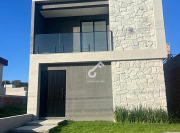 Foto-0 · ESTRADA DO COCO, Abrantes. Duplex NOVO, 4 quartos sendo 3 suítes superiores e 1 quarto térreo. Condo