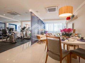 Apartamento · 159m² · 3 Quartos · 1 Vaga · Excelente apartamento em andar alto de 3 quartos, dependência completa e com vag