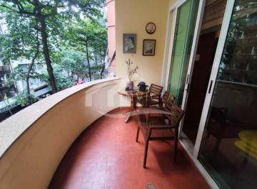 Apartamento · 243m² · 4 Quartos · 1 Vaga · EXCELENTE APARTAMENTO DE 4 QUARTOS COM VARANDA E VAGA NA ESCRITURA EM COPACABANA