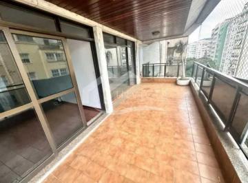 Apartamento · 190m² · 3 Quartos · 2 Vagas · Espetacular apartamento com varanda para quem busca a tranquilidade de uma rua c