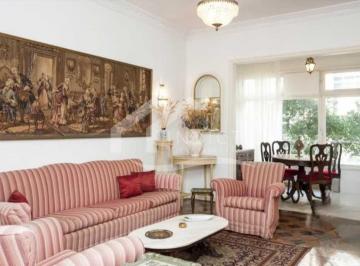 Apartamento · 194m² · 3 Quartos · 1 Vaga · MARAVILHOSO APARTAMENTO COM TRÊS SALAS E TRÊS QUARTOS COM VARANDA E VAGA!!