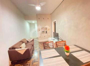 Apartamento · 65m² · 2 Quartos · 1 Vaga · Maravilhoso 2 quartos na quadra da praia.