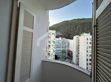 Apartamento · 85m² · 2 Quartos · Excelente 2 quartos com dependência e varanda em Copacabana