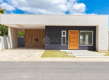 Casa · 207m² · 4 Quartos · 2 Vagas · Casa Térrea Exclusiva em Condomínio Clube – Santa