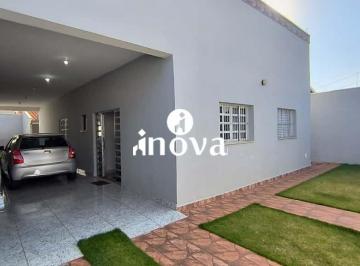 Casa · 201m² · 3 Quartos · 4 Vagas · Casa à venda, bairro Olinda 