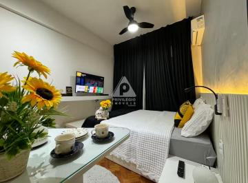 Apartamento · 21m² · 1 Quarto · Conjugado à venda, Posto 2, colado a praia, reformado e mobilidado, Airbnb, Copacabana, Rio de Janei