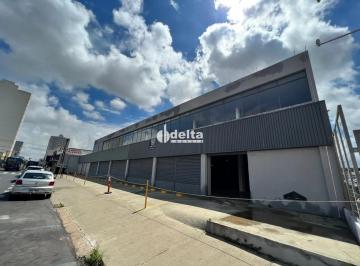 Comercial · 4224m² · 12 Vagas · Prédio comercial disponível para locação no bairro Nossa Senhora Aparecida em Uberlândia-MG.