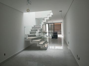 Casa · 126m² · 3 Quartos · 2 Vagas · Jardim Sabará: Sobrado com 3 dormitórios sendo 3 suítes, 2 vagas.