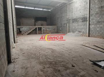 Comercial · 250m² · 3 Vagas · Galpão Comercial 250m² com 3 vagas para alugar no Jd. Adriana - Guarulhos/SP - por R$7.000,00