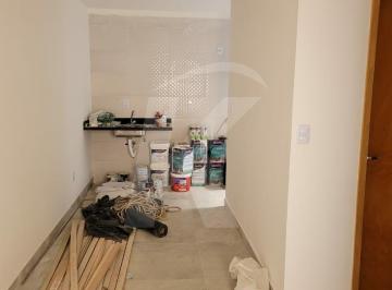 Casa · 35m² · 2 Quartos · 1 Vaga · Apartamento em Condomínio com 2 Quartos, Quintal, 1 Vaga de Garagem próximo Shopping Santana Park
