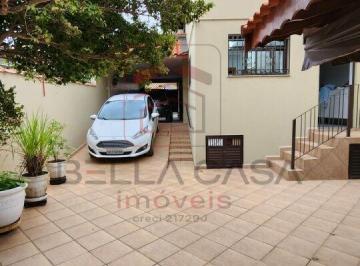 Casa · 198m² · 4 Quartos · 4 Vagas · Sobrado de 198m² com 4 Quartos e vagas de garagem à Venda