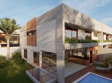 Casa · 432m² · 4 Quartos · 4 Vagas · Casa de condomínio na região do Alto da Boa Vista, com 432m², 4 dormitórios e 4 suítes!