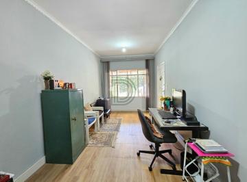 Casa · 75m² · 2 Quartos · 2 Vagas · Casa Térrea à Venda - Semi Isolada, com Quintal e Edícula