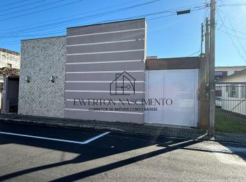 Casa · 300m² · 4 Quartos · 2 Vagas · Casa à venda no bairro Centro - Laguna/SC