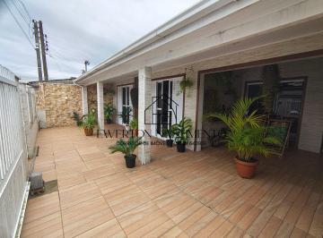 Casa · 160m² · 3 Quartos · Casa à venda no bairro Progresso - Laguna/SC