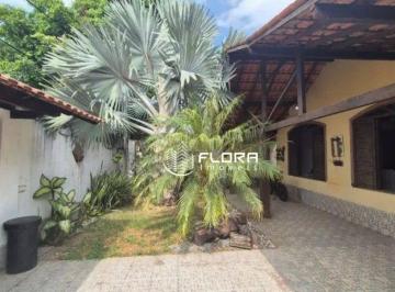 44dfb5a1a1ecbba6addeb2a1143c2f25c157515d · Casa à venda, 200 m² por R$ 990.000,00 - Piratininga - Niterói/RJ