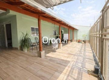 7f49f2b250751f2e95407b2f5037153961bb979c · Casa com 3 dormitórios à venda, 231 m² por R$ 620.000,00 - Parque das Laranjeiras - Goiânia/GO