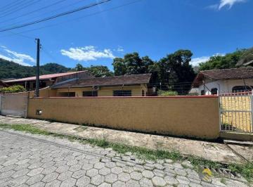 71338bd1b9a956d808cea8b0cb3dce7091905341 · Casa com 2 dormitórios à venda, 157 m² por R$ 480.000,00 - Velha Central - Blumenau/SC