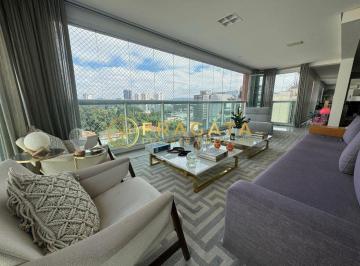 Apartamento · 222m² · 3 Quartos · 4 Vagas · Apartamento à venda com 222m² - 3 suítes, varanda gourmet e 4 vagas - Perdizes/SP