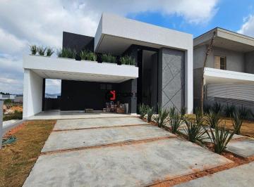 Casa · 215m² · 3 Quartos · 4 Vagas · Casa Térrea  moderna em condomínio fechado completo