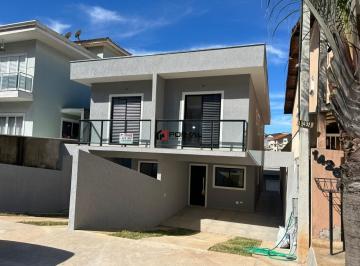 Casa · 135m² · 3 Quartos · 4 Vagas · Casa em condomínio à venda no Jardim Caiapia