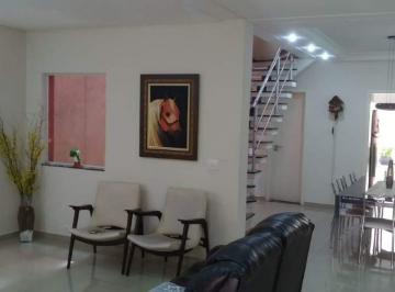 Casa · 308m² · 5 Quartos · 4 Vagas · Sobrado 308 m² Localizado no bairro Assunção Santo André - SP