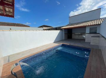 Casa de 2 quartos, Itanhaém · Linda casa nova em Mongaguá com piscina