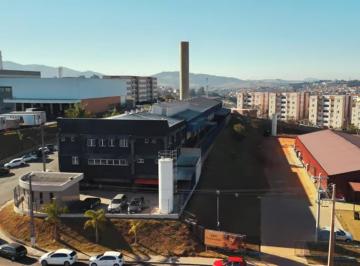 Comercial , Bragança Paulista · Galpão Comercial/Industrial com 14 salas em Bragança Paulista