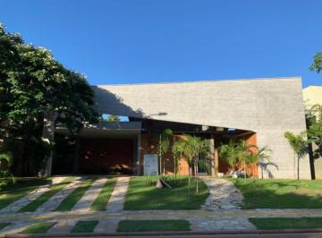 Casa de 4 quartos, Goiânia · Alphaville Flamboyant, Casa pensada para bem-estar e mobilidade TOTAL
