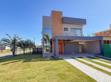 .jpg+2025-06-28 · Casa moderna, 4 suítes, piscina, churrasqueira Alphaville Cabo Frio