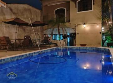 Casa · 134m² · 4 Quartos · 3 Vagas · Sobrado com Piscina e Área Gourmet no Caiçara - Cód: ACT3497