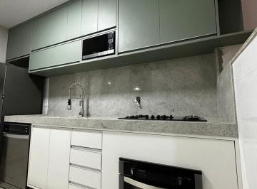 Foto 01 · Casa em Condomínio à Venda em Campinas-SP: 3 Quartos, 1 Suíte, 1 Sala, 2 Banheiros, 3 Vagas de Garag