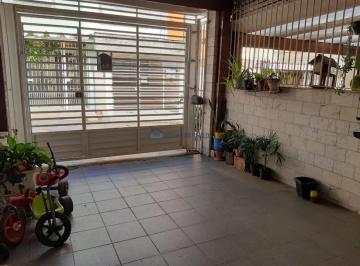 Casa · 120m² · 2 Quartos · 1 Vaga · Sobrado à venda Parque Jabaquara com 02 dormitórios e 01 vaga, próximo ao metrô Conceição.
