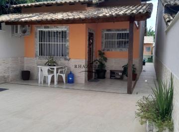 Casa · 75m² · 3 Quartos · 2 Vagas · Excelente casa linear 3 quartos em Itaipuaçu/Maricá a 500 metros da praia.