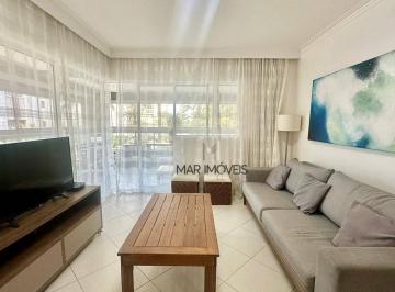 de55ce62da6aeb6b3a911d02389a16b43ffc77db · Apartamento alto padrão de frente para o mar à venda na praia das Astúrias,/Mar Imóveis Prime.