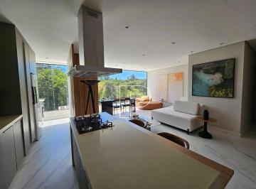c9d9d612520f116b4234b7f884eef8b62a311020 · Apartamento em condomínio na Granja Viana!