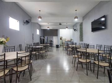Comercial · 180m² · 5 Quartos · 1 Vaga · Sobreloja na Rua Bento Sabino dos Reis, N. 607 • 180 m²