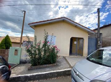 202503211003559865.jpg · Casa para Venda em Toledo, Centro, 2 dormitórios, 1 banheiro