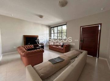 Casa · 330m² · 4 Quartos · 6 Vagas · Casa para aluguel, 4 quartos, 1 suíte, 6 vagas, Jardim Karaíba - Uberlândia/MG
