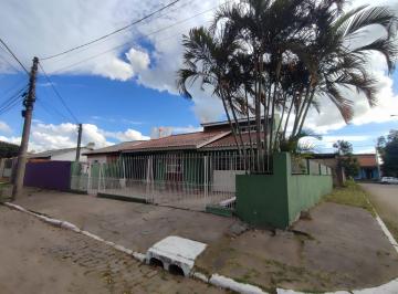 Casa · 165m² · 3 Quartos · 2 Vagas · Casa no bairro Restinga - 3 dormitórios
