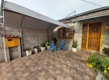 Casa · 90m² · 1 Quarto · 2 Vagas · Casa à venda - em Hípica