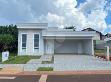 Casa · 195m² · 3 Quartos · 2 Vagas · Casa com 3 quartos à venda em Betel - SP