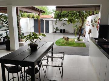 Casa · 235m² · 2 Quartos · 4 Vagas · Sobrado com 2 quartos à venda em João Aranha - SP