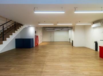 Comercial · 120m² · Loja na Avenida Marquês de São Vicente, N. 405 - terreo • 120 m²