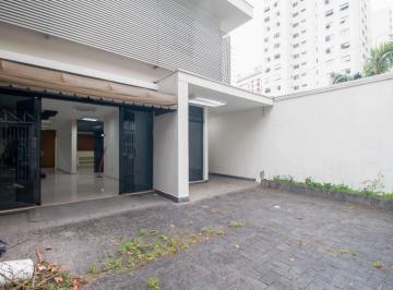 Comercial · 327m² · 15 Quartos · 4 Vagas · Casa comercial na Rua Paracatu, N. 602 • 327 m²