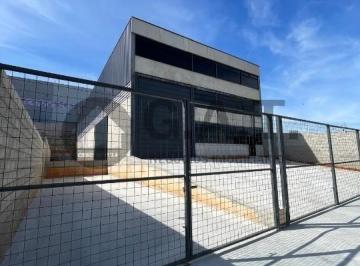 Foto 01 · Galpão comercial de 765m² para locação em Sorocaba-SP, no Parque Empresarial das Mangueiras. Venha c